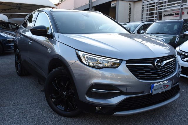 OPEL Grandland X usata, con Airbag