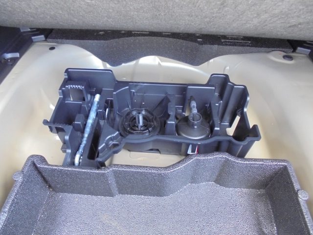 PEUGEOT 2008 usata 29