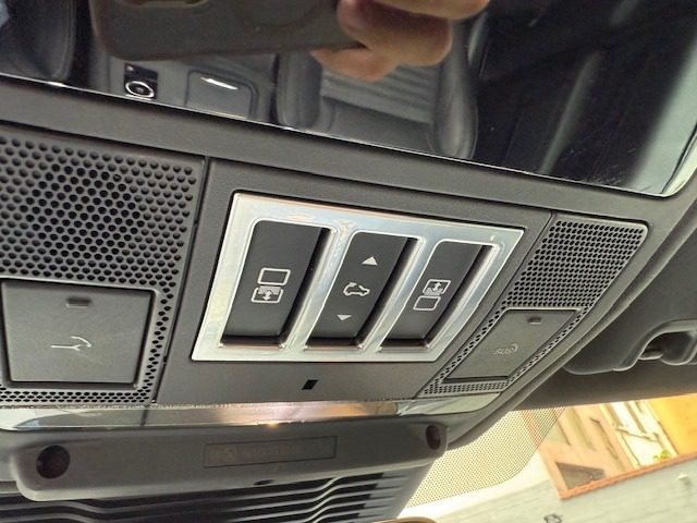 LAND ROVER Discovery usata, con Fari Xenon