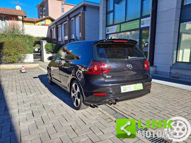 VOLKSWAGEN Golf usata, con Controllo trazione