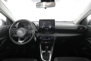 TOYOTA Yaris usata 4