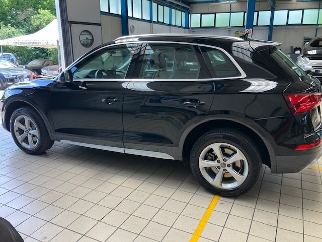 AUDI Q5 usata, con Chiusura centralizzata