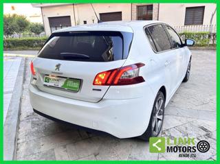 PEUGEOT 308 usata, con Boardcomputer