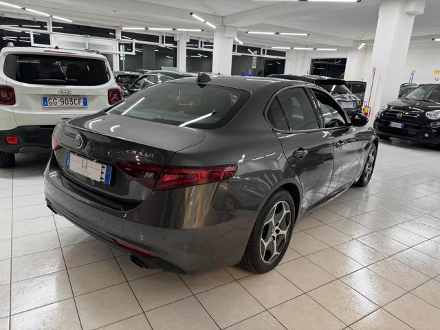 ALFA ROMEO Giulia usata, con Fari Xenon