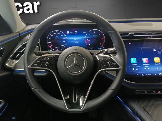 MERCEDES-BENZ E 220 usata, con Fendinebbia