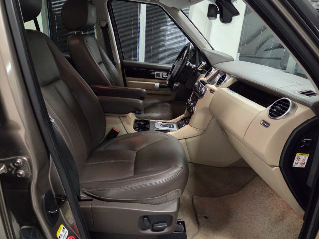 LAND ROVER Discovery usata, con Isofix