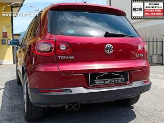 VOLKSWAGEN Tiguan usata, con Specchietti laterali elettrici