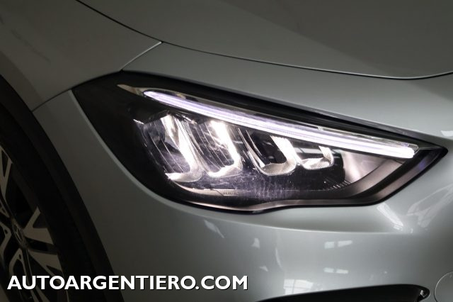 MERCEDES-BENZ GLA 180 usata, con Supporto lombare