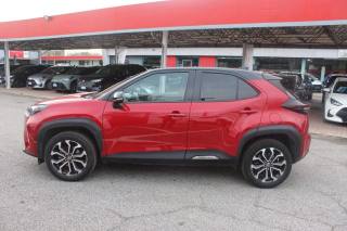 TOYOTA Yaris Cross usata, con Autoradio