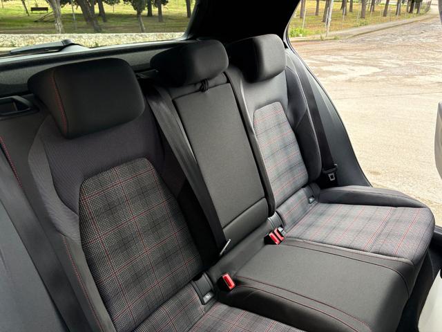 VOLKSWAGEN Golf GTI usata, con Vetri oscurati