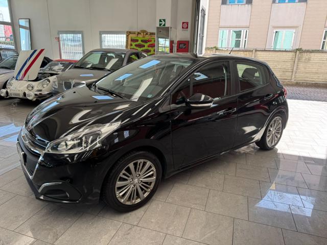 PEUGEOT 208 usata, con Boardcomputer