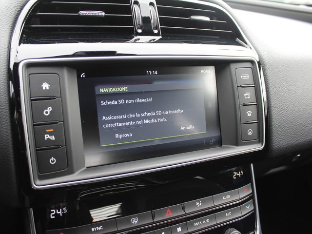 JAGUAR XE usata, con Fari LED