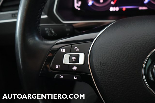 VOLKSWAGEN Tiguan usata, con Fari LED