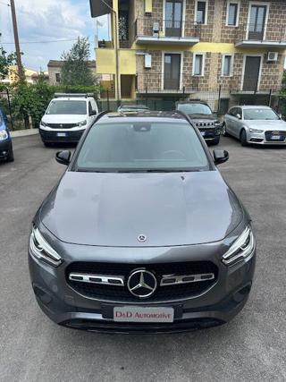 MERCEDES-BENZ GLA 200 usata, con Airbag