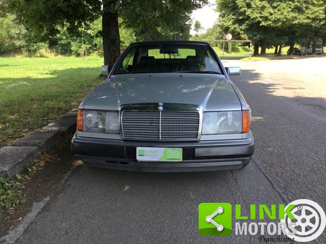 MERCEDES-BENZ 300 usata, con Airbag