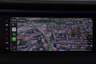 PORSCHE Macan usata, con Autoradio digitale