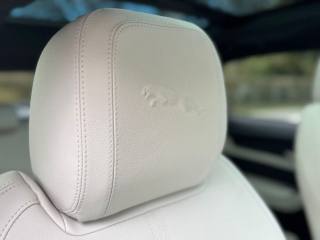JAGUAR F-Pace usata, con USB