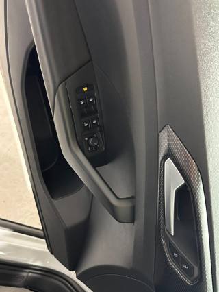 VOLKSWAGEN T-Cross usata, con ESP