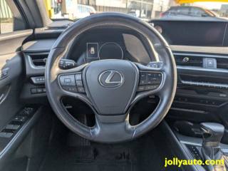 LEXUS UX 250h usata, con ESP