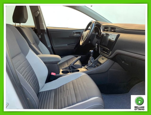 TOYOTA Auris Touring Sports usata, con Cerchi in lega