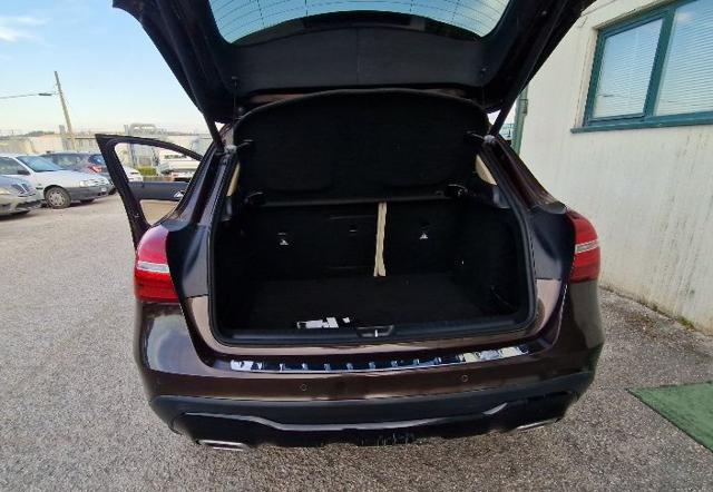 MERCEDES-BENZ GLA 180 usata, con ESP
