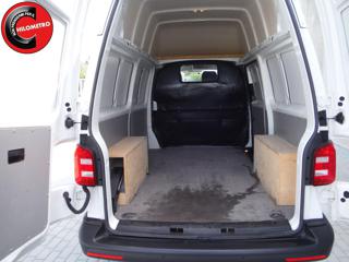 VOLKSWAGEN Transporter usata, con Autoradio
