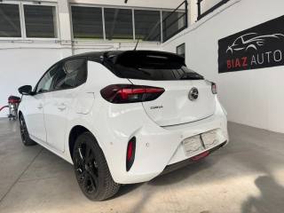 OPEL Corsa usata, con Airbag laterali
