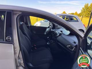 LANCIA Ypsilon usata, con USB
