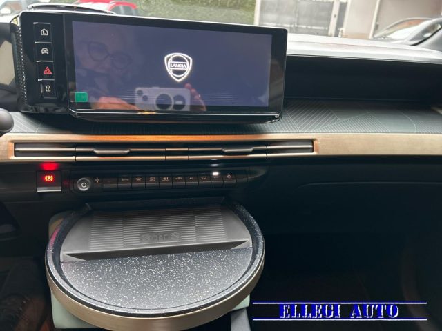 LANCIA Ypsilon usata, con Autoradio digitale