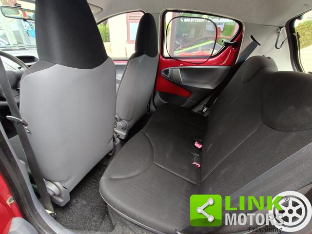 TOYOTA Aygo usata 22