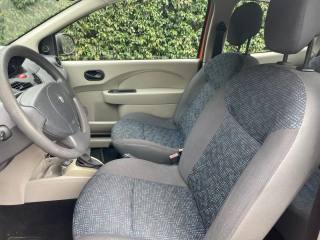 RENAULT Twingo usata 12