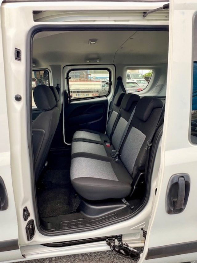 FIAT Doblo usata, con Servosterzo