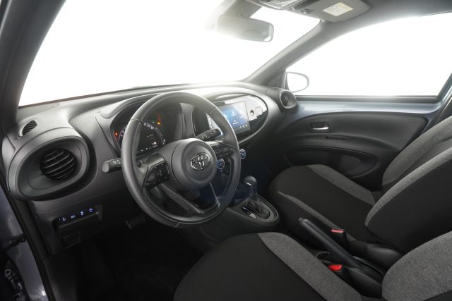 TOYOTA Aygo X usata 1