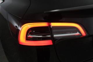 TESLA Model 3 usata 10
