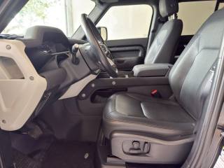 LAND ROVER Defender usata, con Climatizzatore