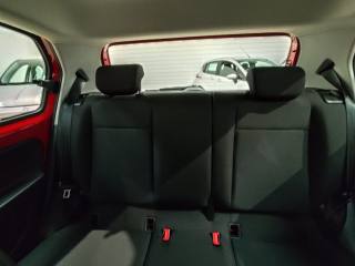VOLKSWAGEN up! usata 22