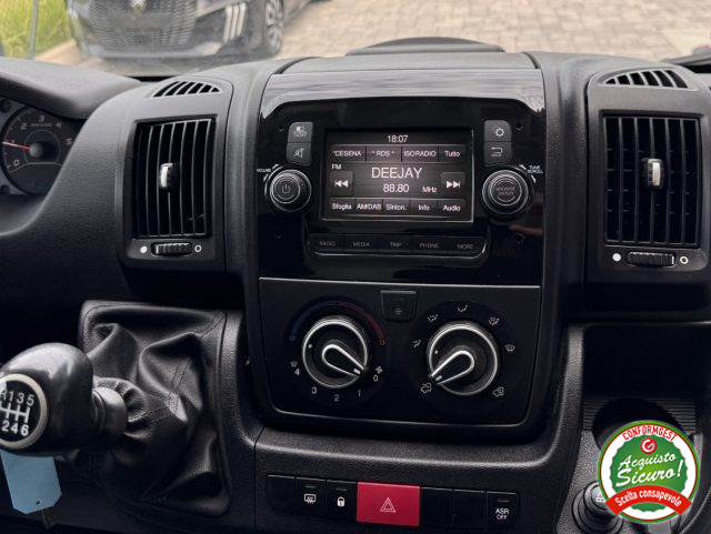 CITROEN Jumper usata, con Touch screen