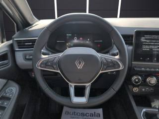 RENAULT Clio usata, con Sistema di navigazione
