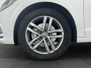 VOLKSWAGEN Touran usata 13