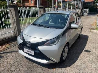 TOYOTA Aygo usata, con Airbag