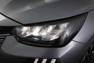 PEUGEOT 208 usata 8