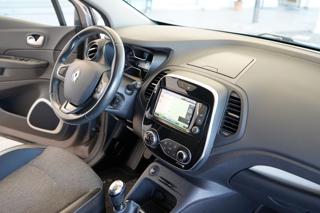 RENAULT Captur usata 21