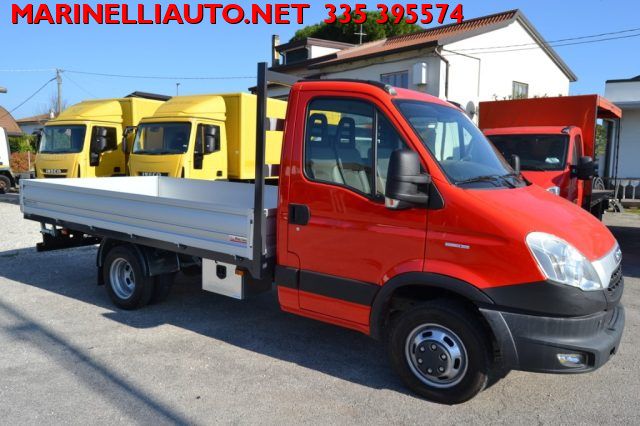 IVECO Daily usata, con Fendinebbia