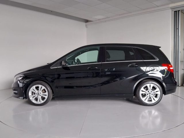 MERCEDES-BENZ B 180 usata, con Airbag Passeggero
