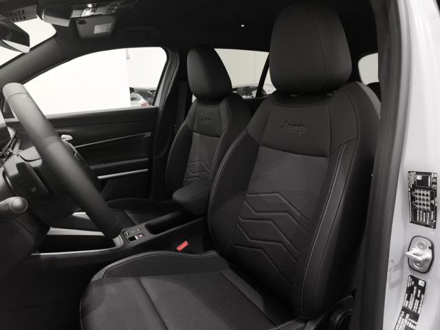 JEEP Avenger usata, con Chiusura centralizzata