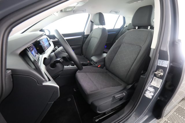 VOLKSWAGEN Golf usata 2