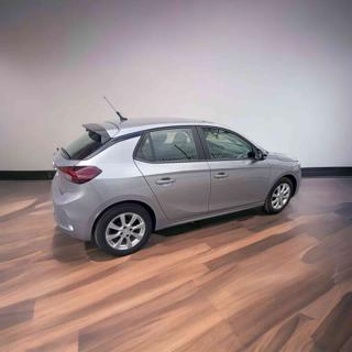 OPEL Corsa usata, con Autoradio