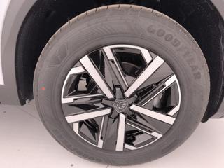 PEUGEOT 2008 usata, con Sensore di luce