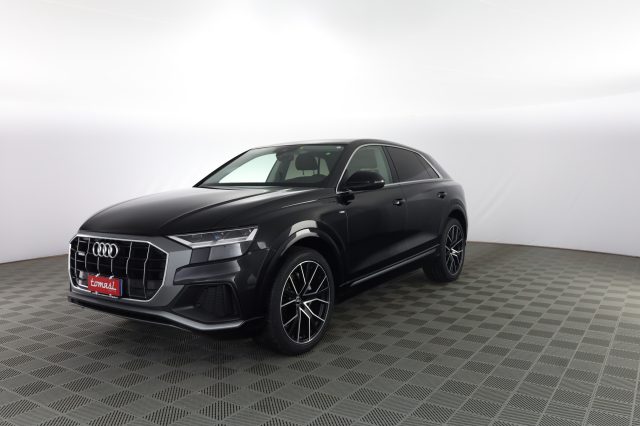 AUDI Q8 usata 0