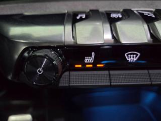 PEUGEOT 3008 usata, con Autoradio